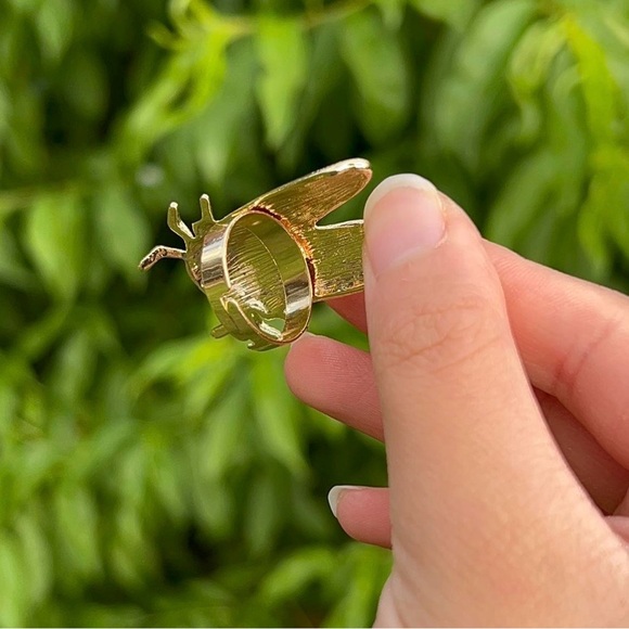 Gold Cicada Insect Statement Ring - Picture 7 of 8